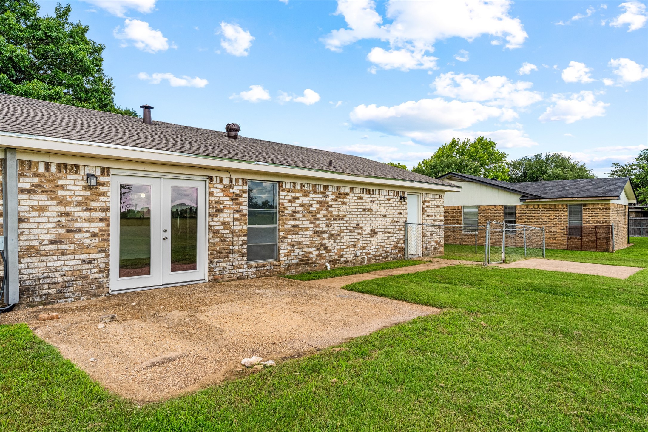 211 Cindy Ann Street Lorena TX 76655