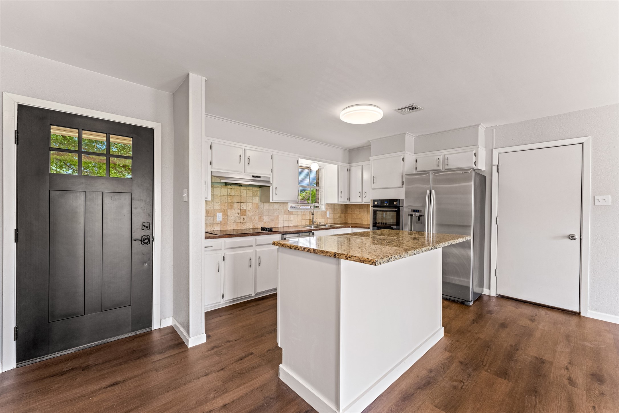 211 Cindy Ann Street Lorena TX 76655