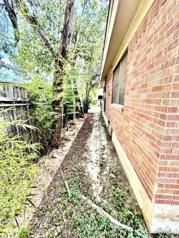 5216 Terrace Trail Sansom Park TX 76114