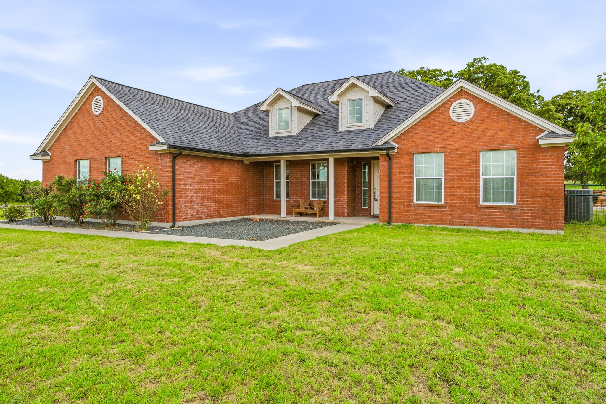 111 Adair Lane Weatherford TX 76088