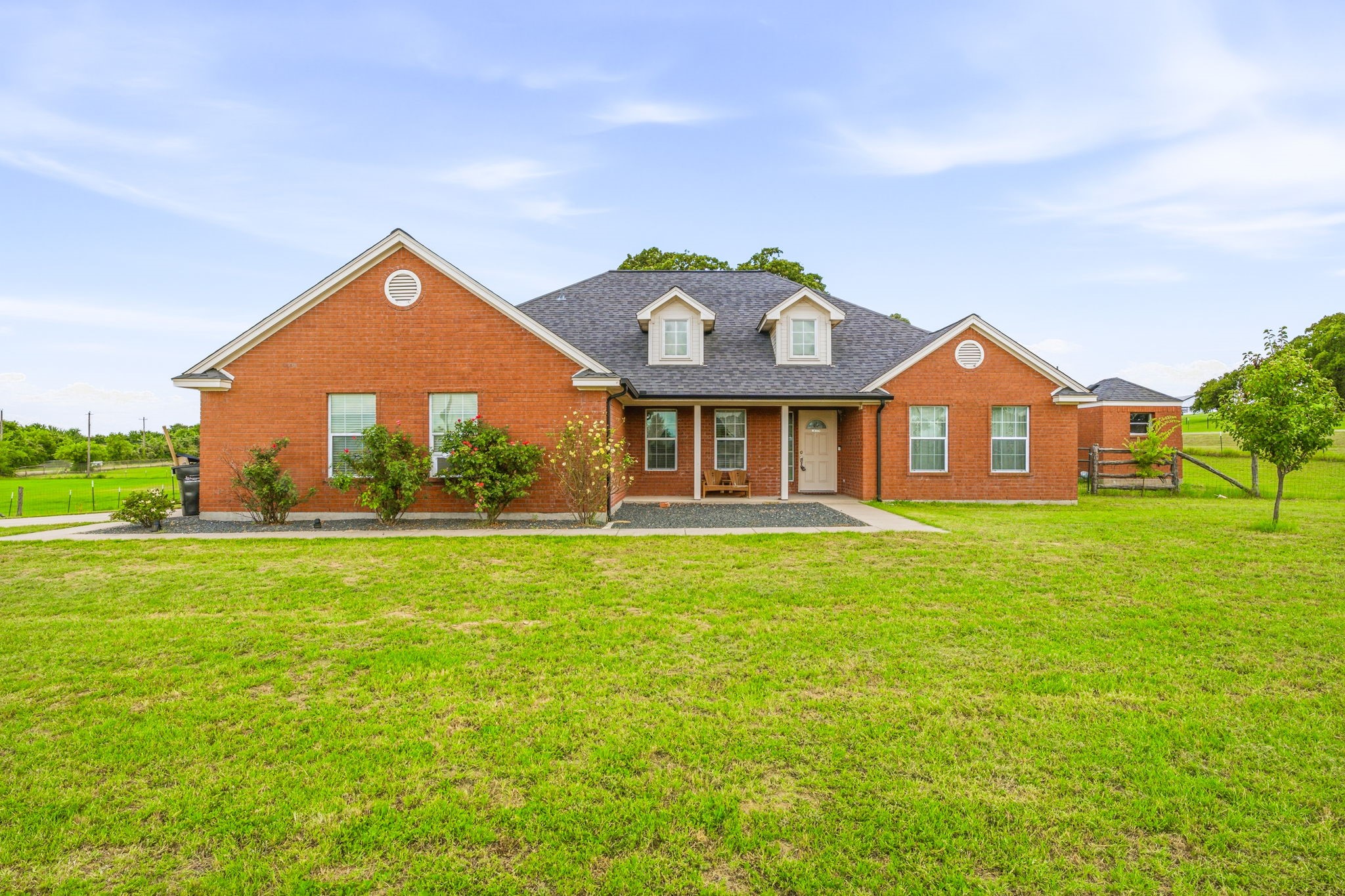 111 Adair Lane Weatherford TX 76088