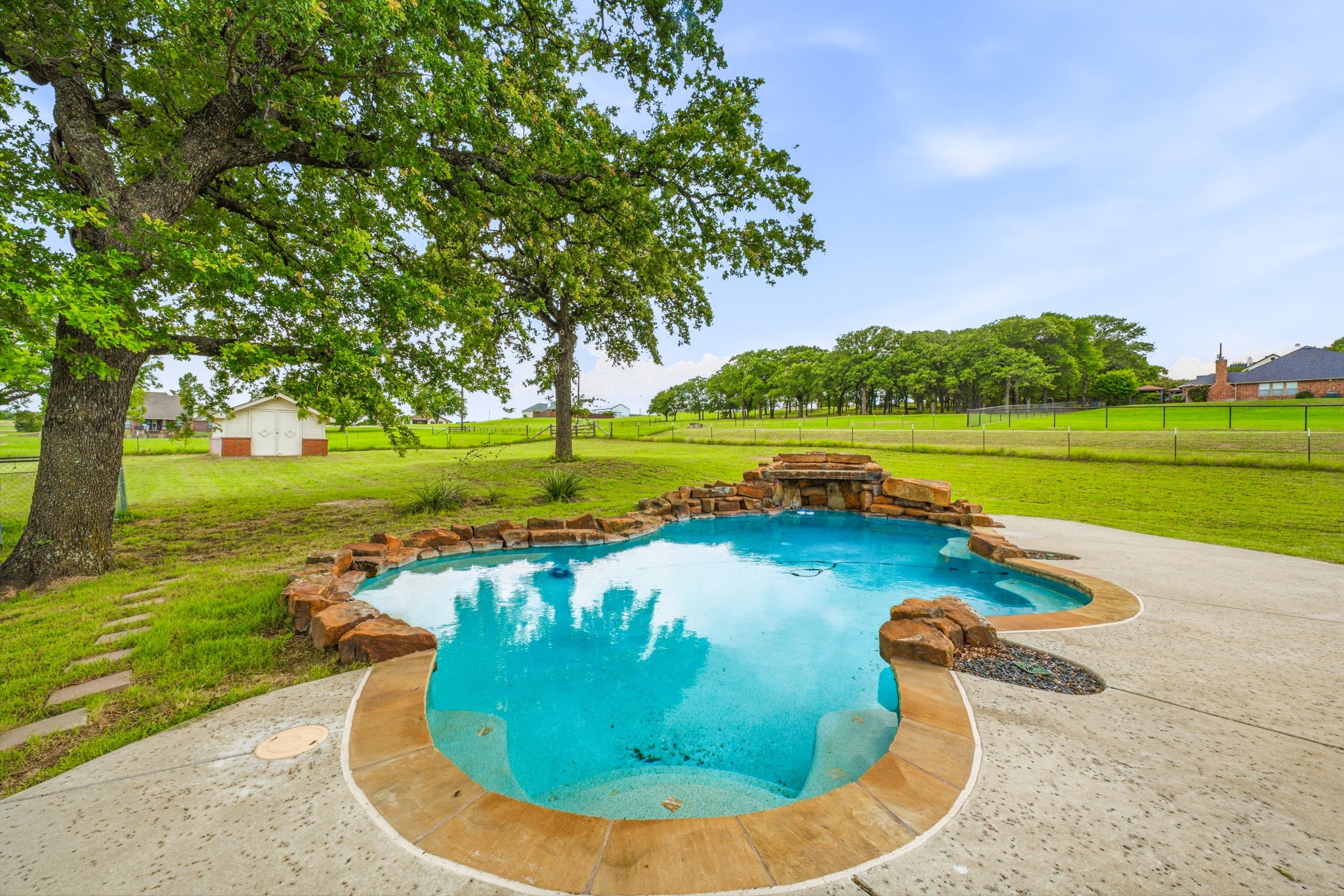 111 Adair Lane Weatherford TX 76088