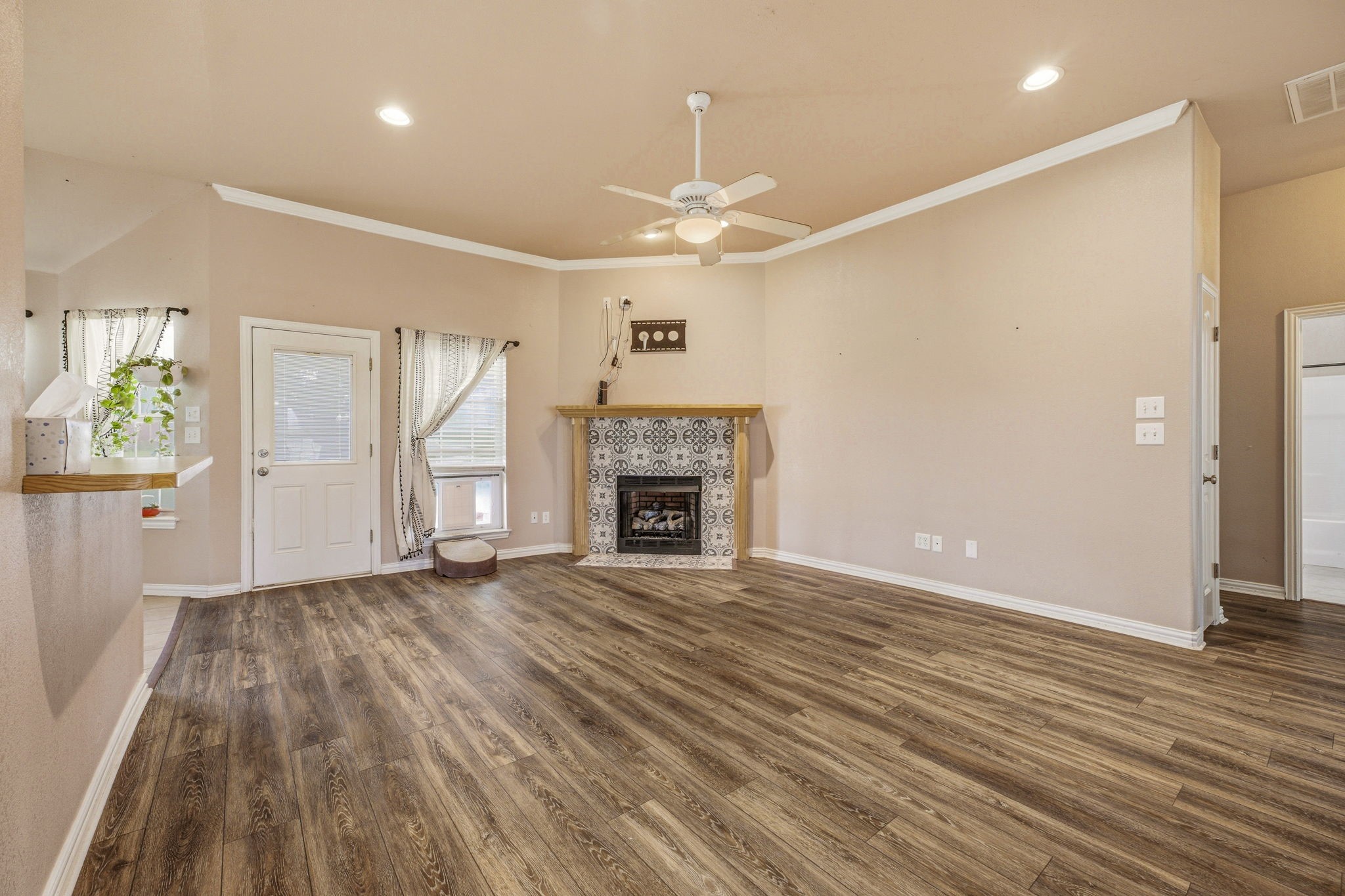111 Adair Lane Weatherford TX 76088