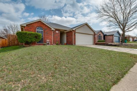 215 Cain Drive Cedar Hill TX 75104