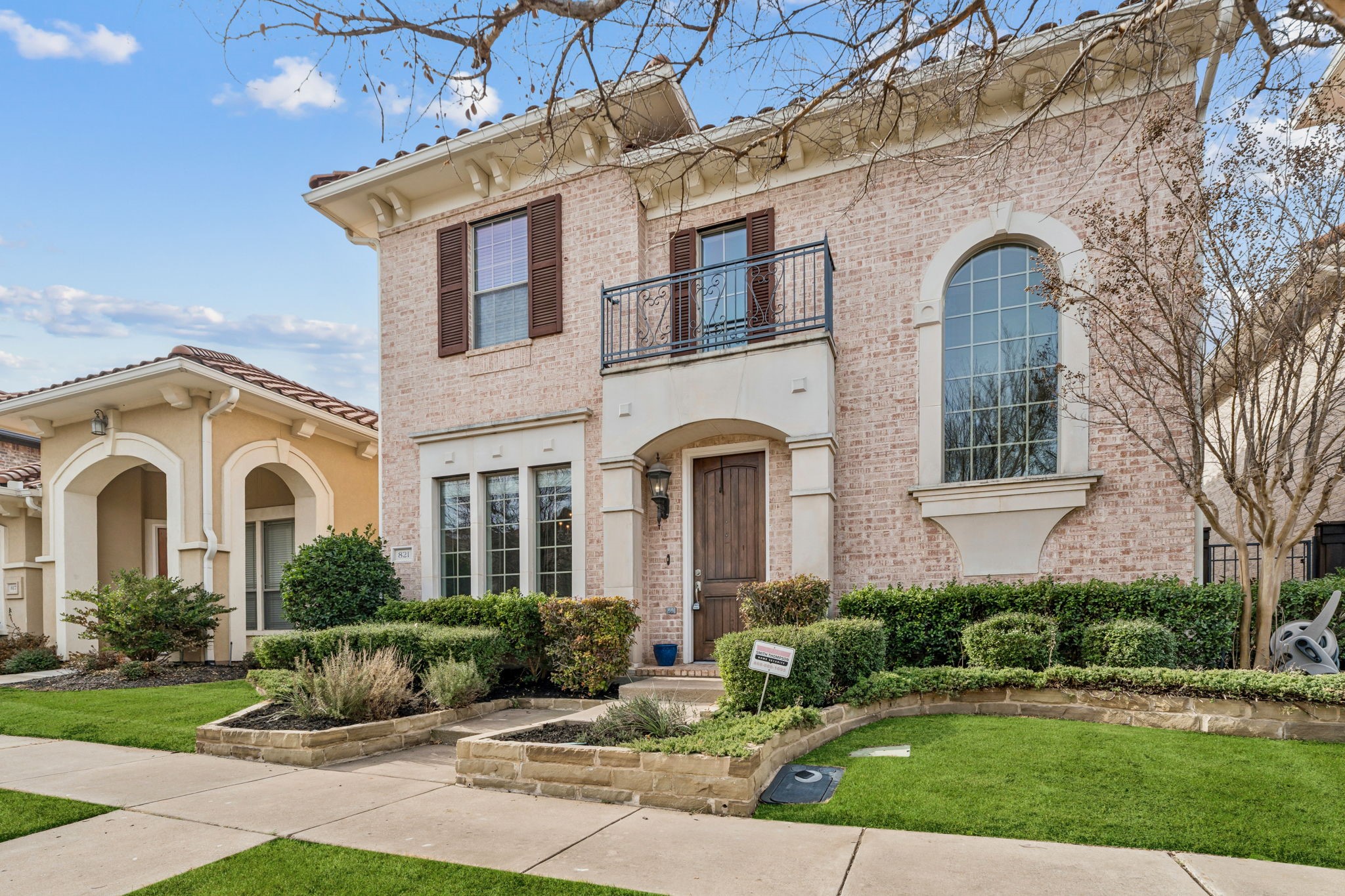 821 La Cima Irving TX 75039