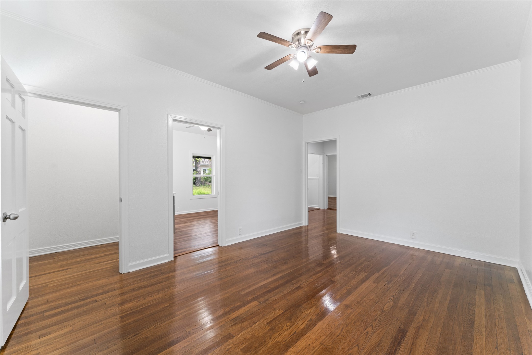 2405 Monroe Street Commerce TX 75428