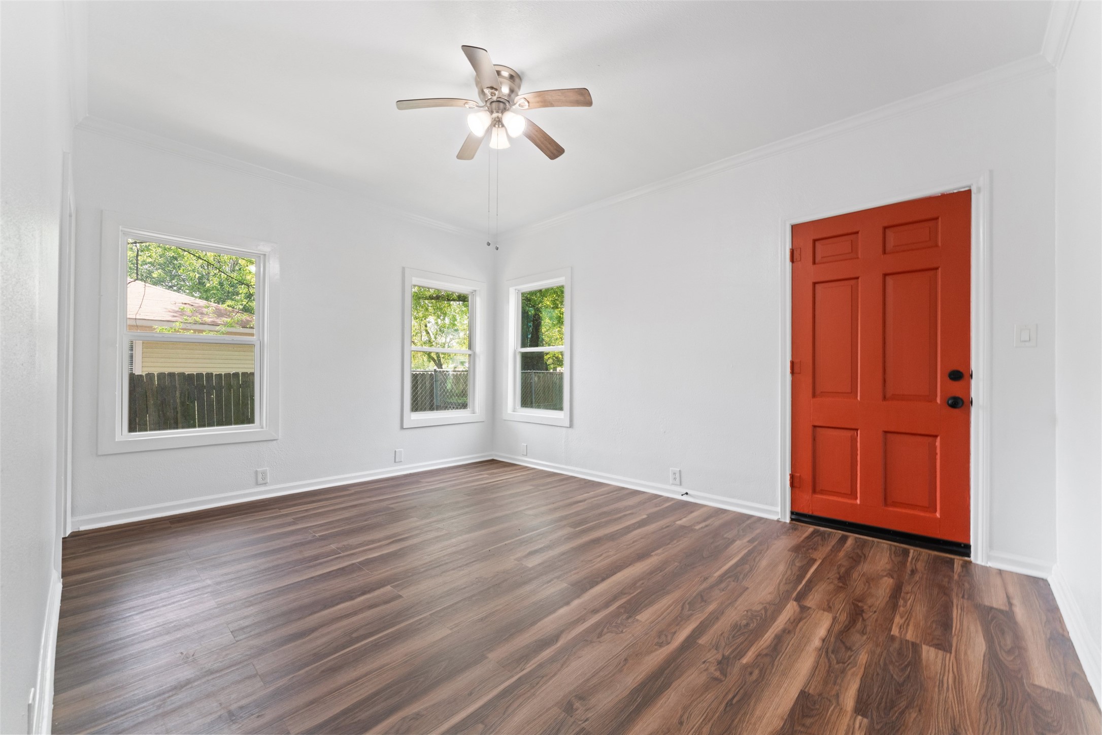 2405 Monroe Street Commerce TX 75428