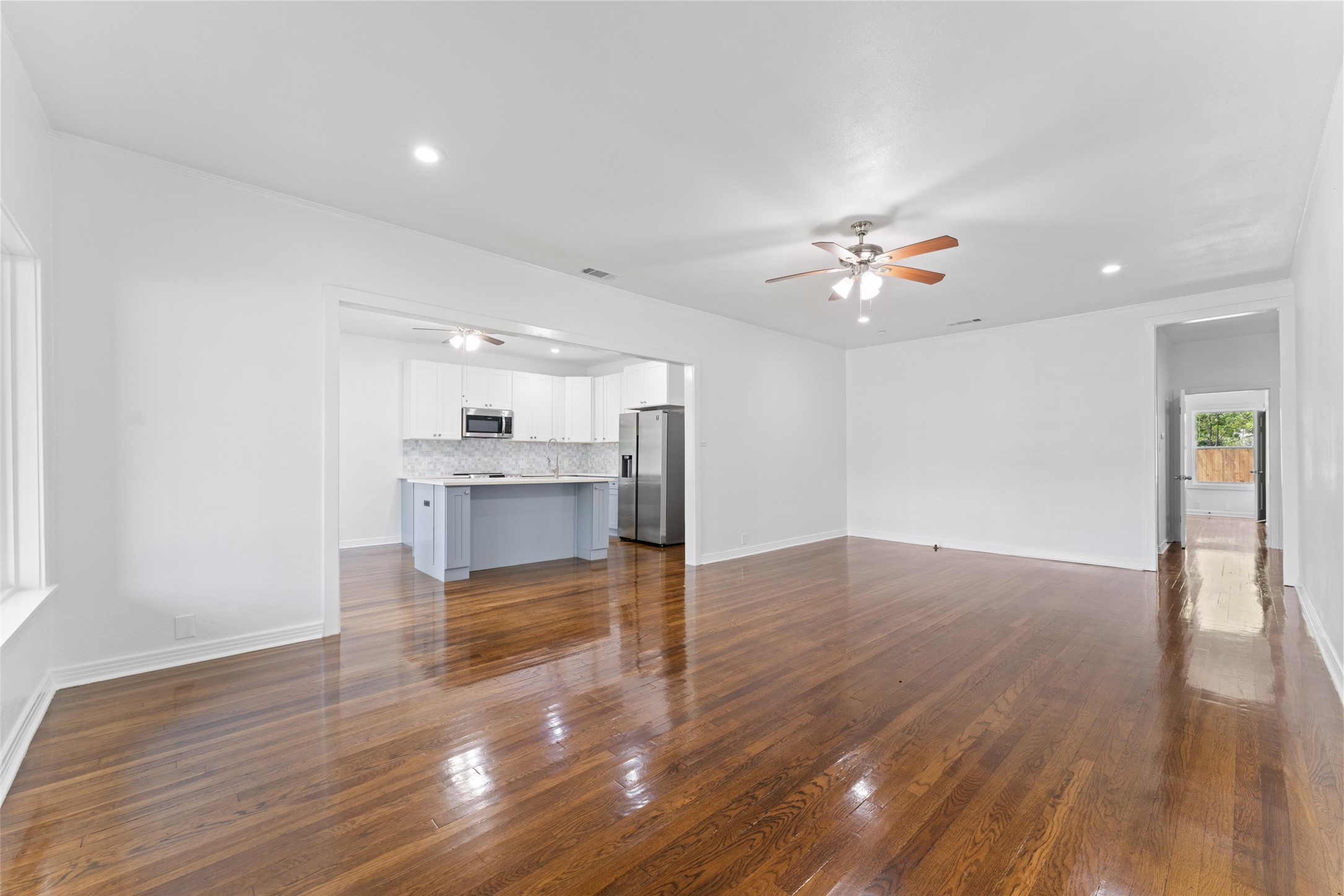 2405 Monroe Street Commerce TX 75428
