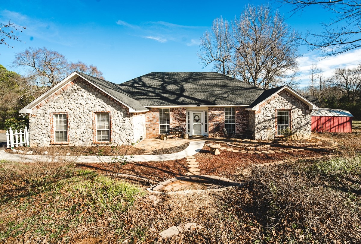 19757 C County Road 444 Lindale TX 75771