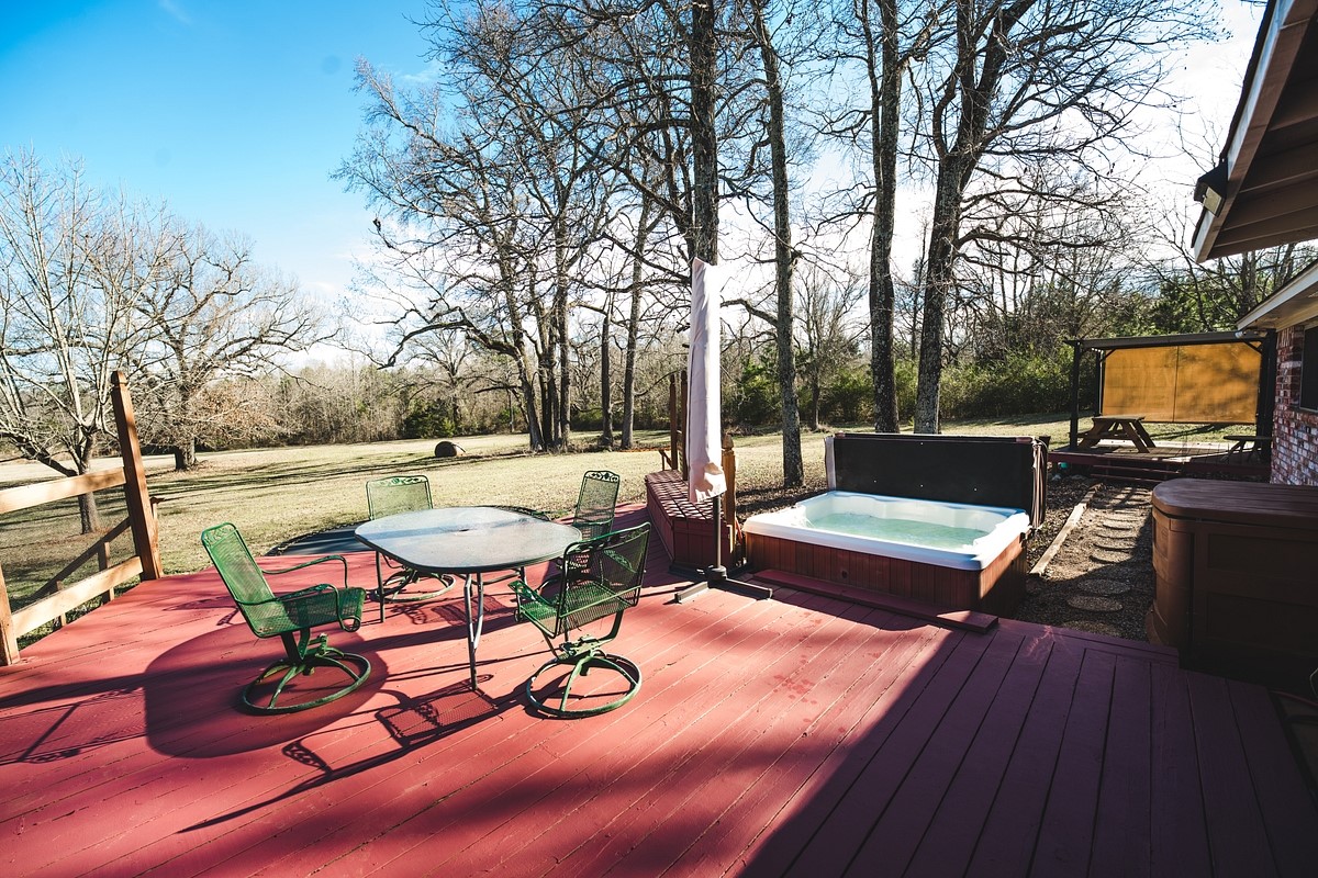 19757 C County Road 444 Lindale TX 75771