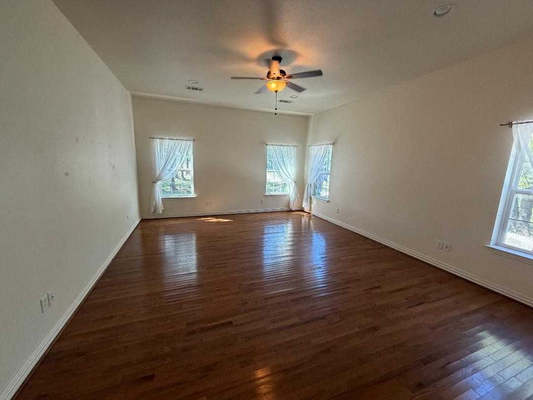 279 Hcr 1367 Hillsboro TX 76645