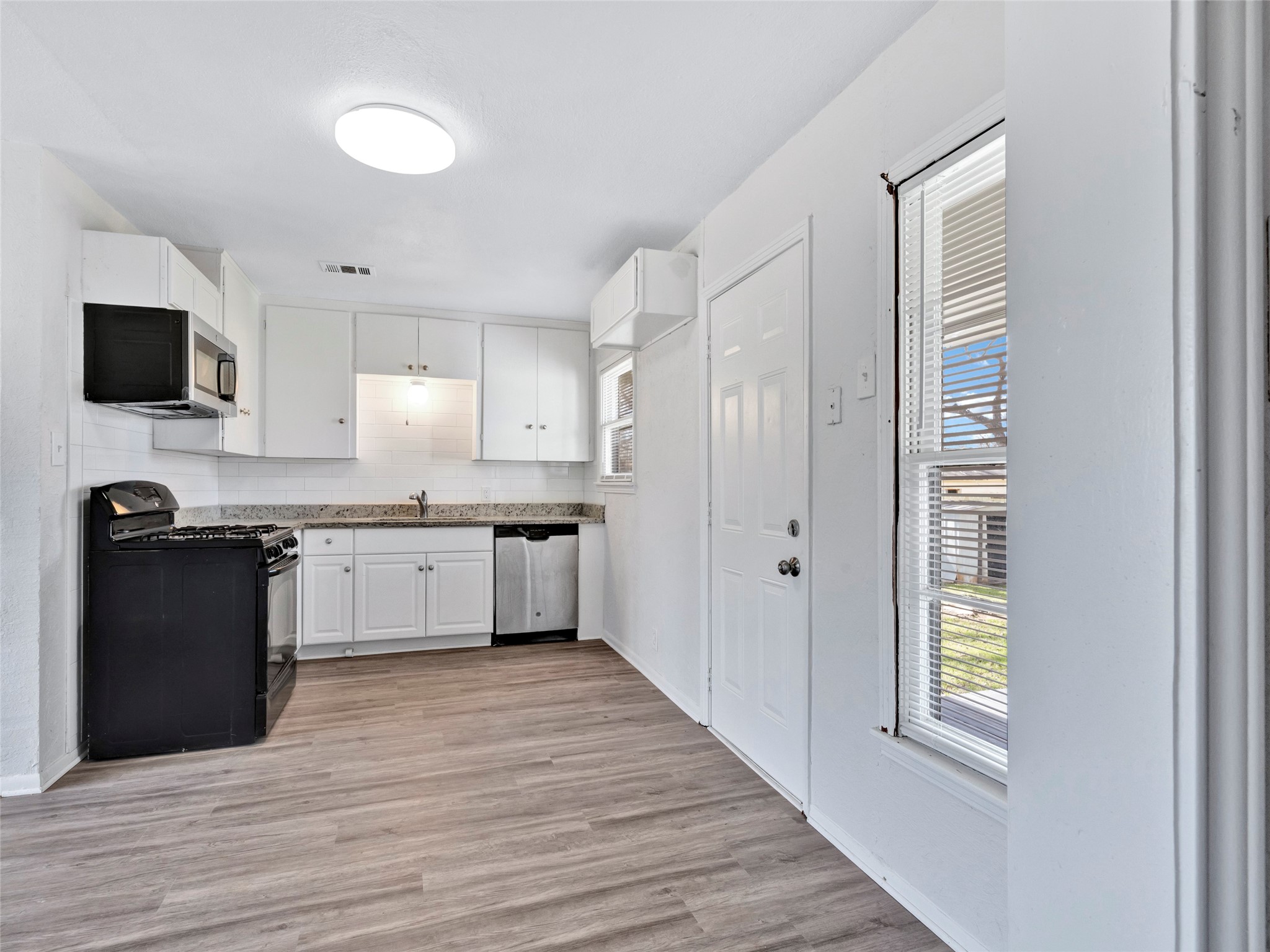307 Terry Road Hurst TX 76053