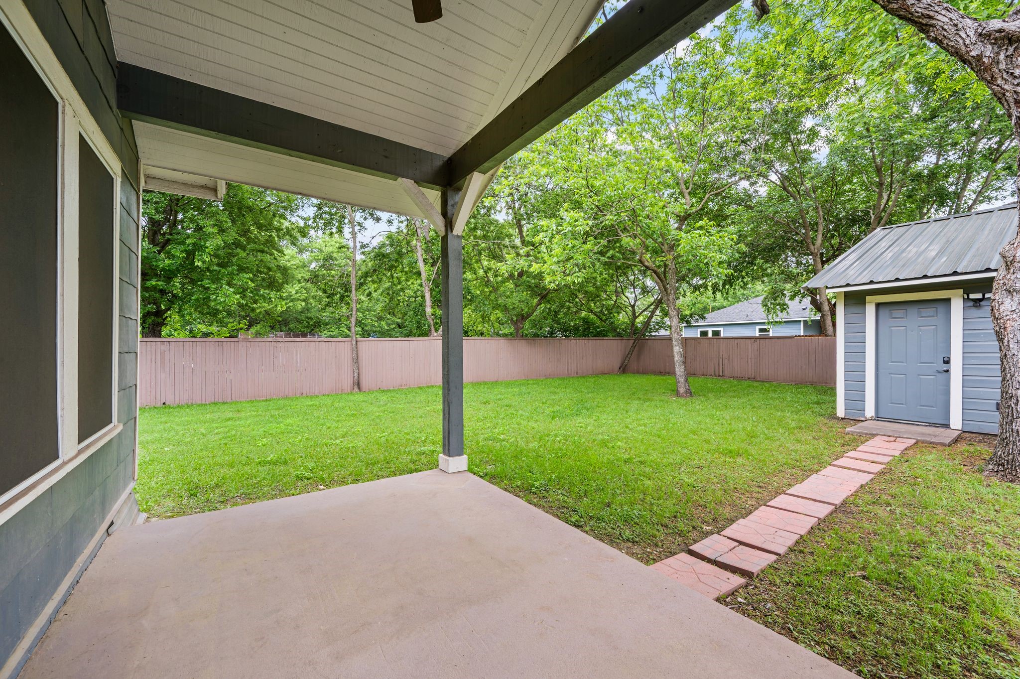 800 N Clements Street Gainesville TX 76240