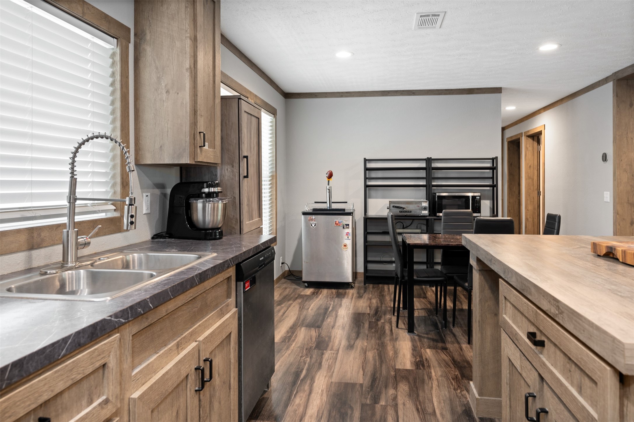 136 Thunderbird Drive Mabank TX 75156