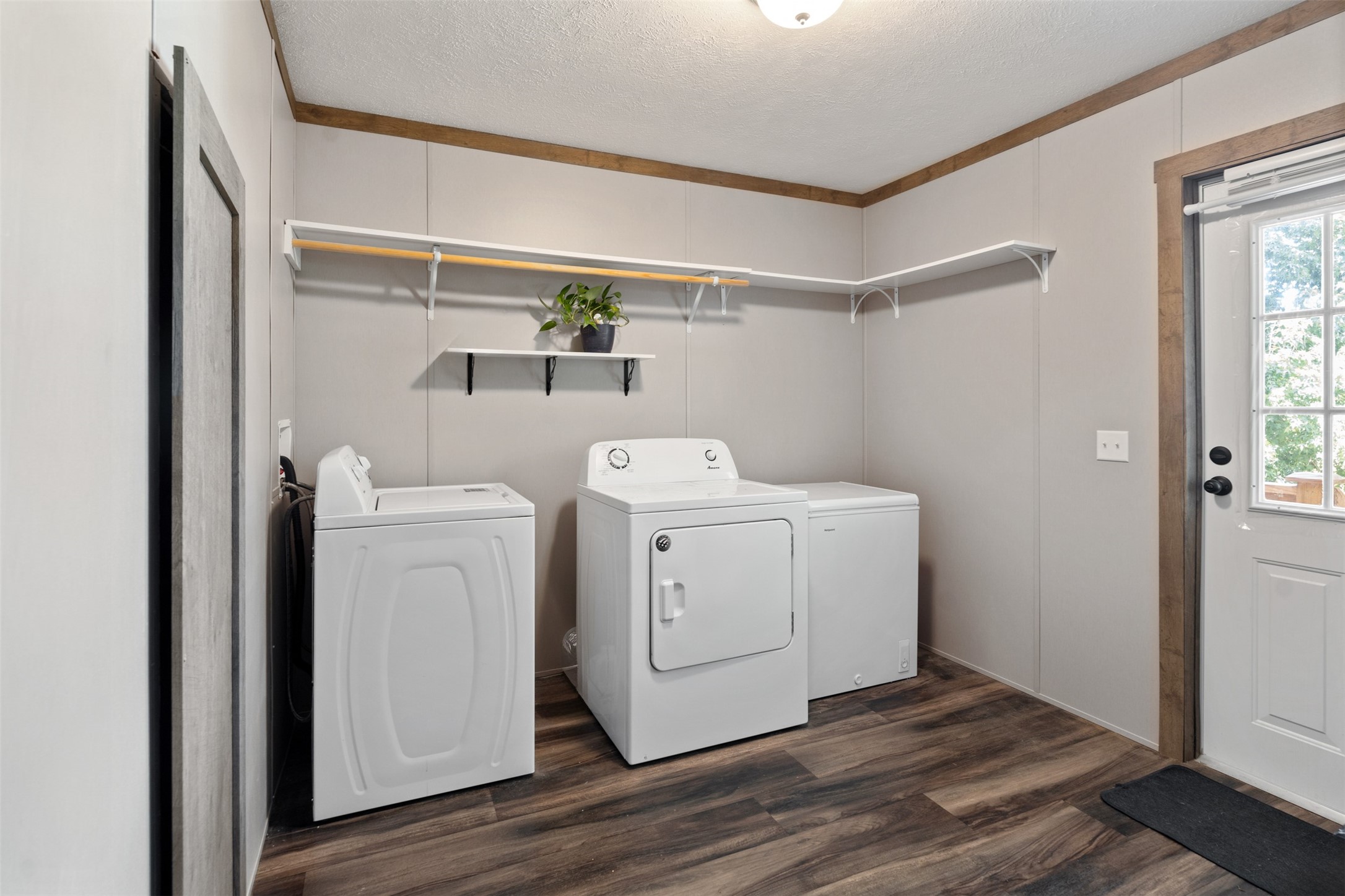 136 Thunderbird Drive Mabank TX 75156