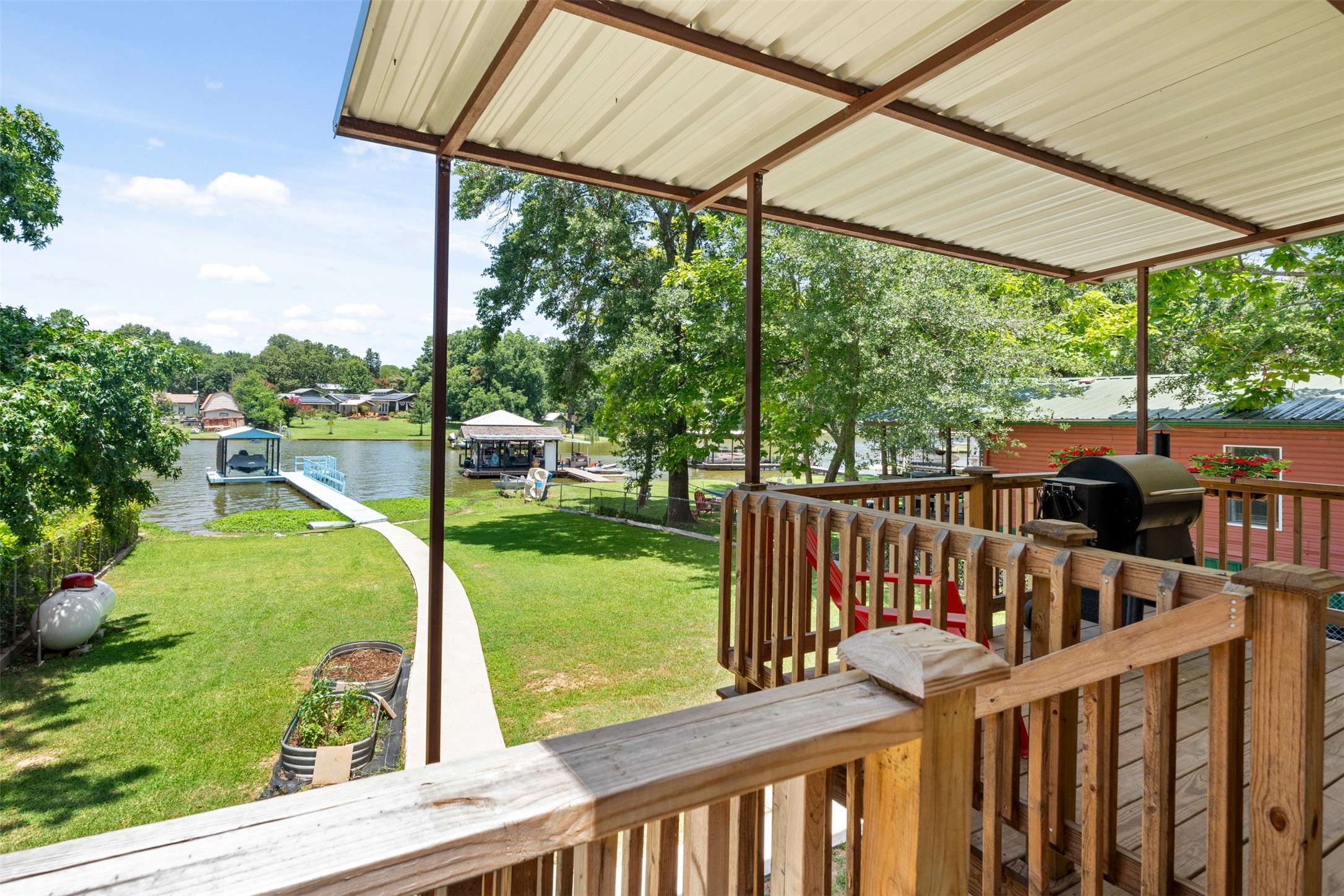 136 Thunderbird Drive Mabank TX 75156