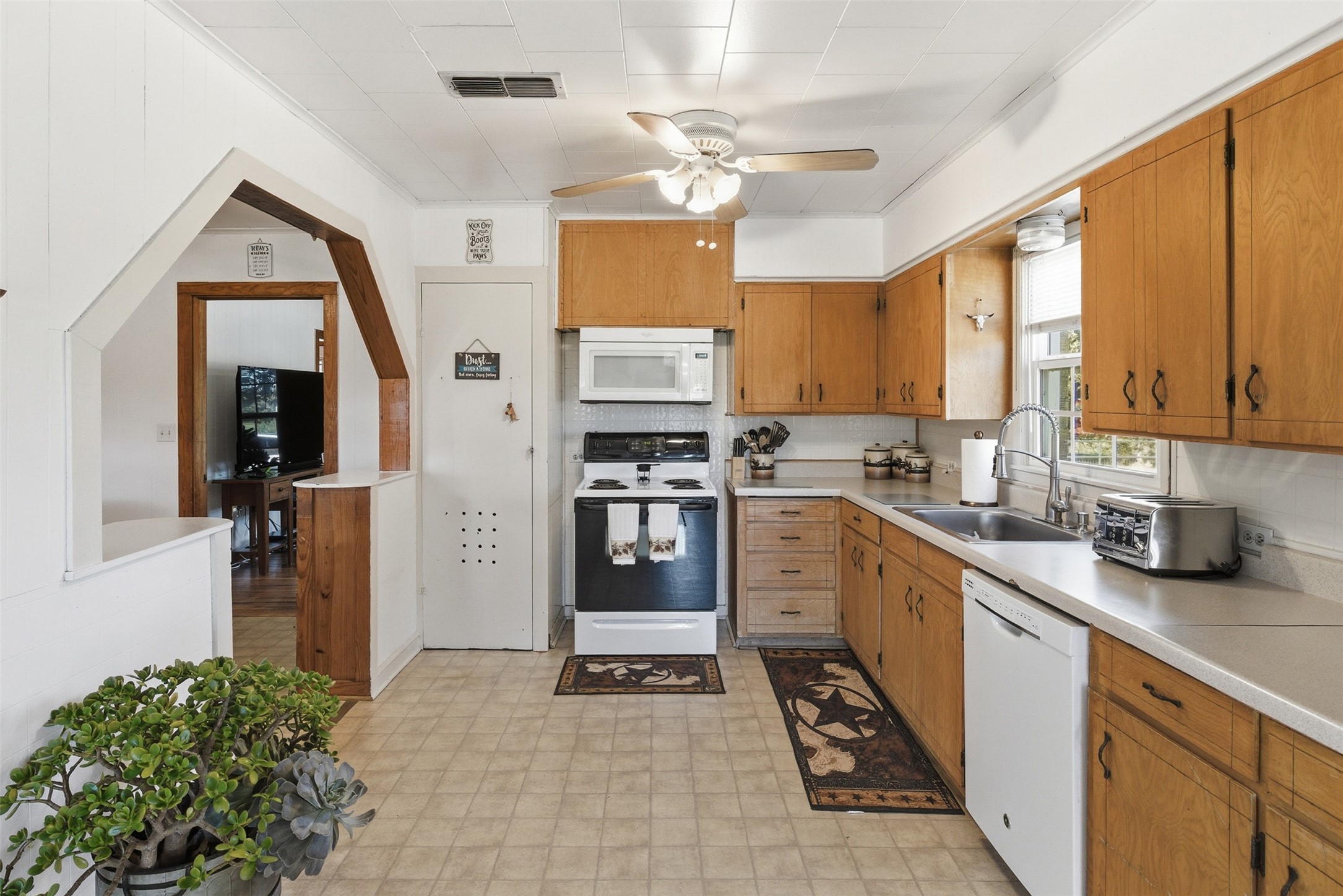 10495 Fm 115 Scroggins TX 75480