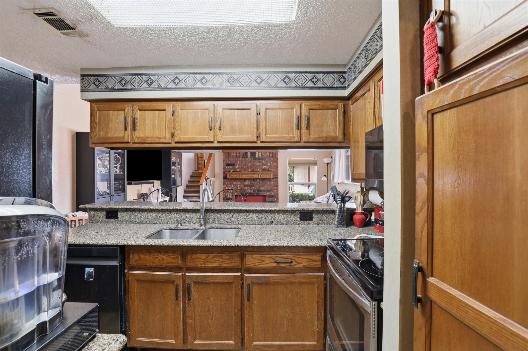4214 Windhurst Drive Arlington TX 76015
