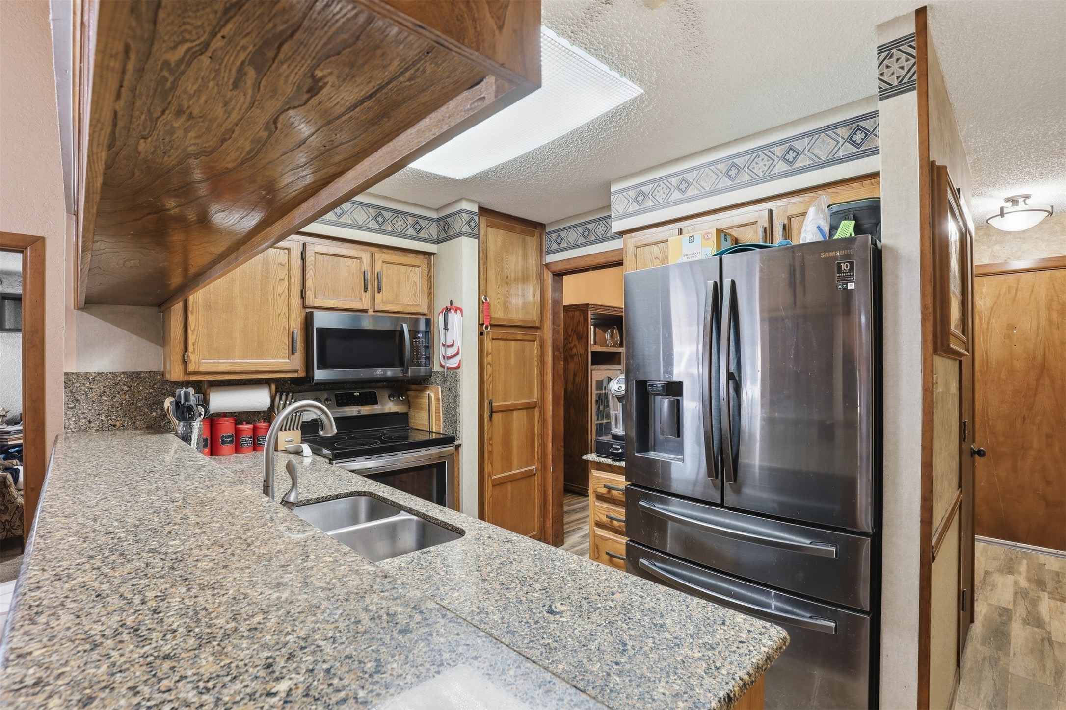 4214 Windhurst Drive Arlington TX 76015
