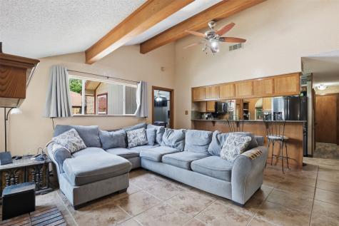 4214 Windhurst Drive Arlington TX 76015