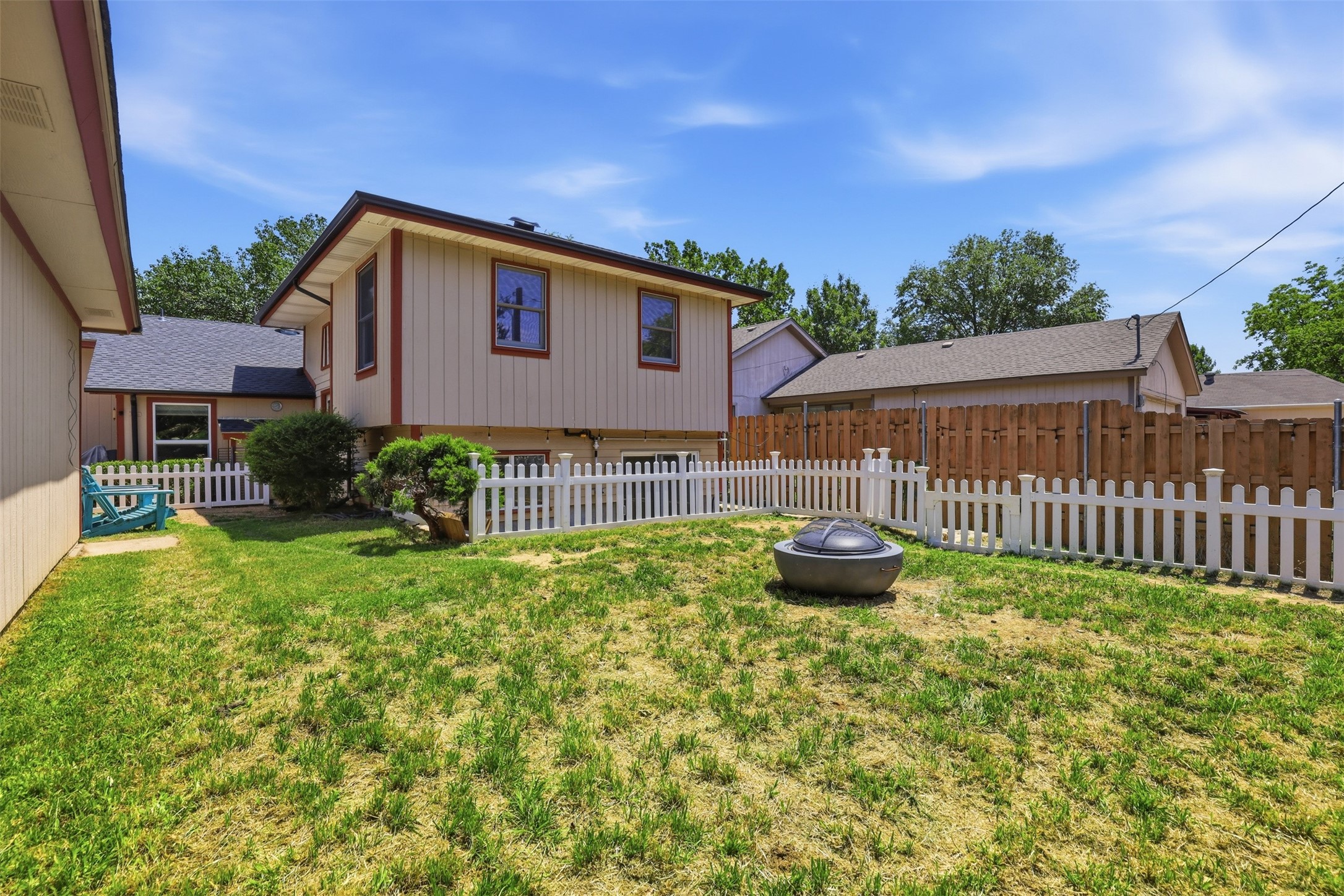 4214 Windhurst Drive Arlington TX 76015