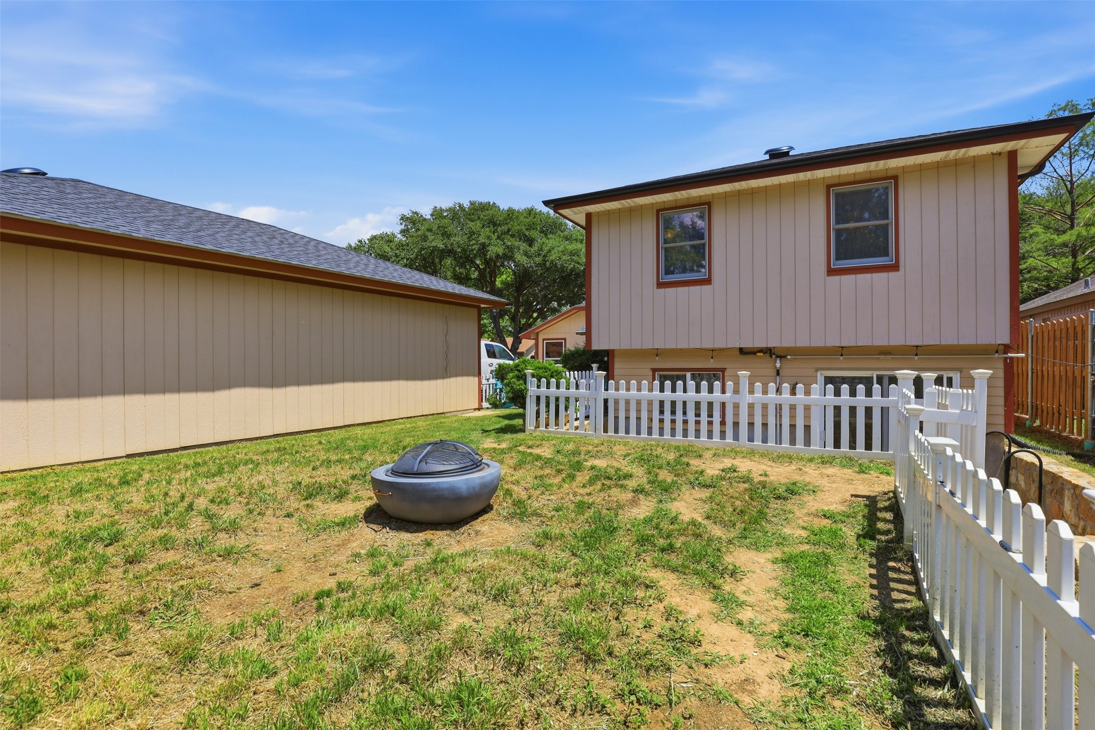 4214 Windhurst Drive Arlington TX 76015