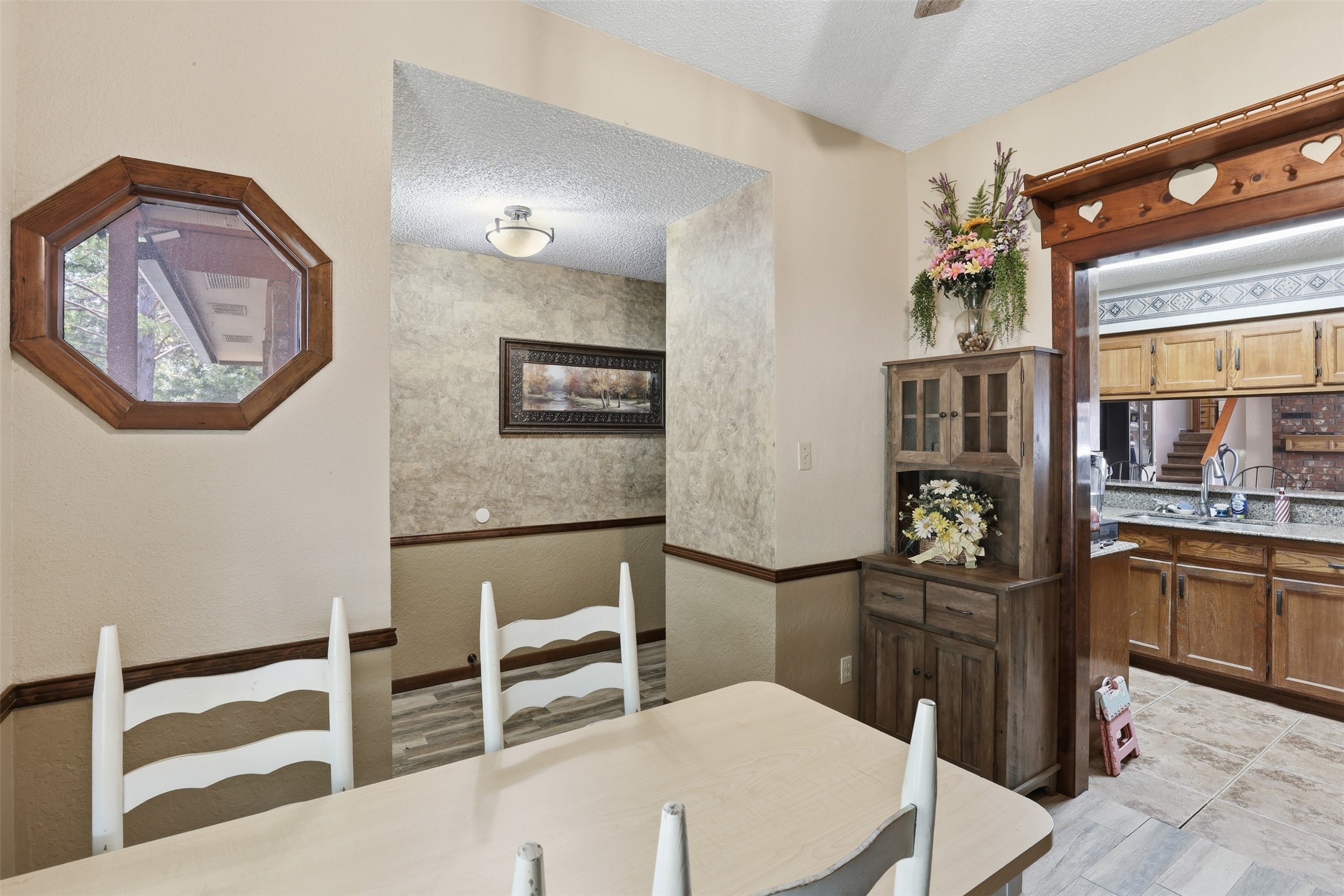 4214 Windhurst Drive Arlington TX 76015