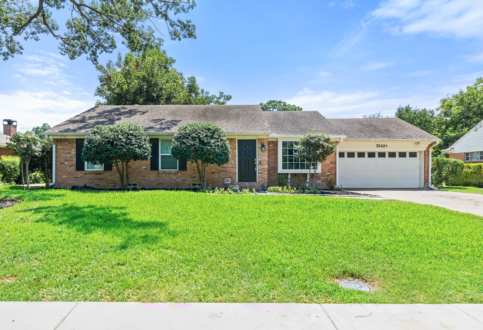 3542 Princess Lane Dallas TX 75229