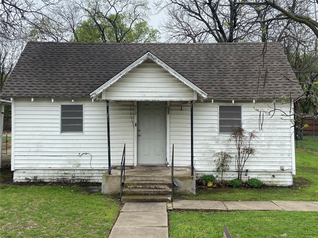 512 W Elm Street Celina TX 75009