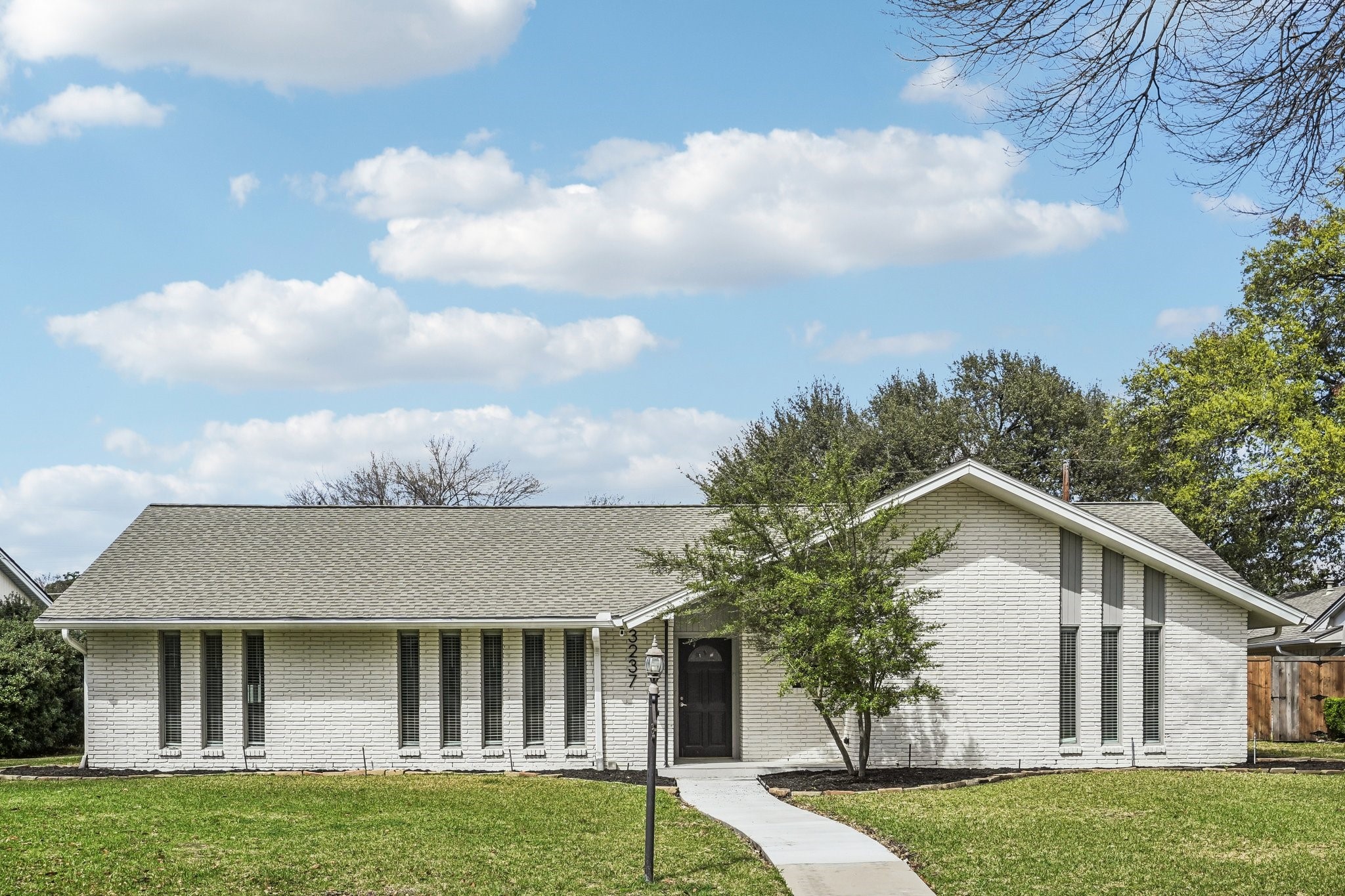 3237 Timberview Road Dallas TX 75229