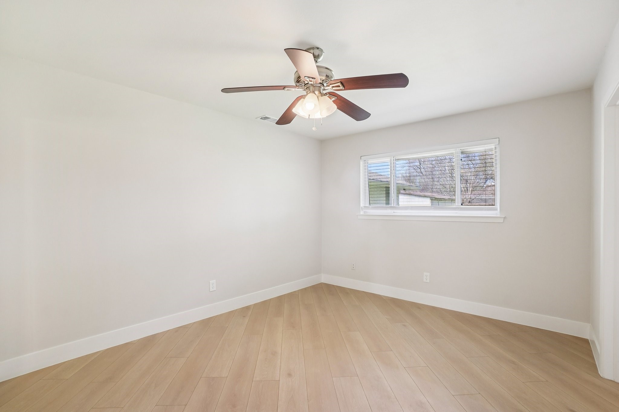 3237 Timberview Road Dallas TX 75229