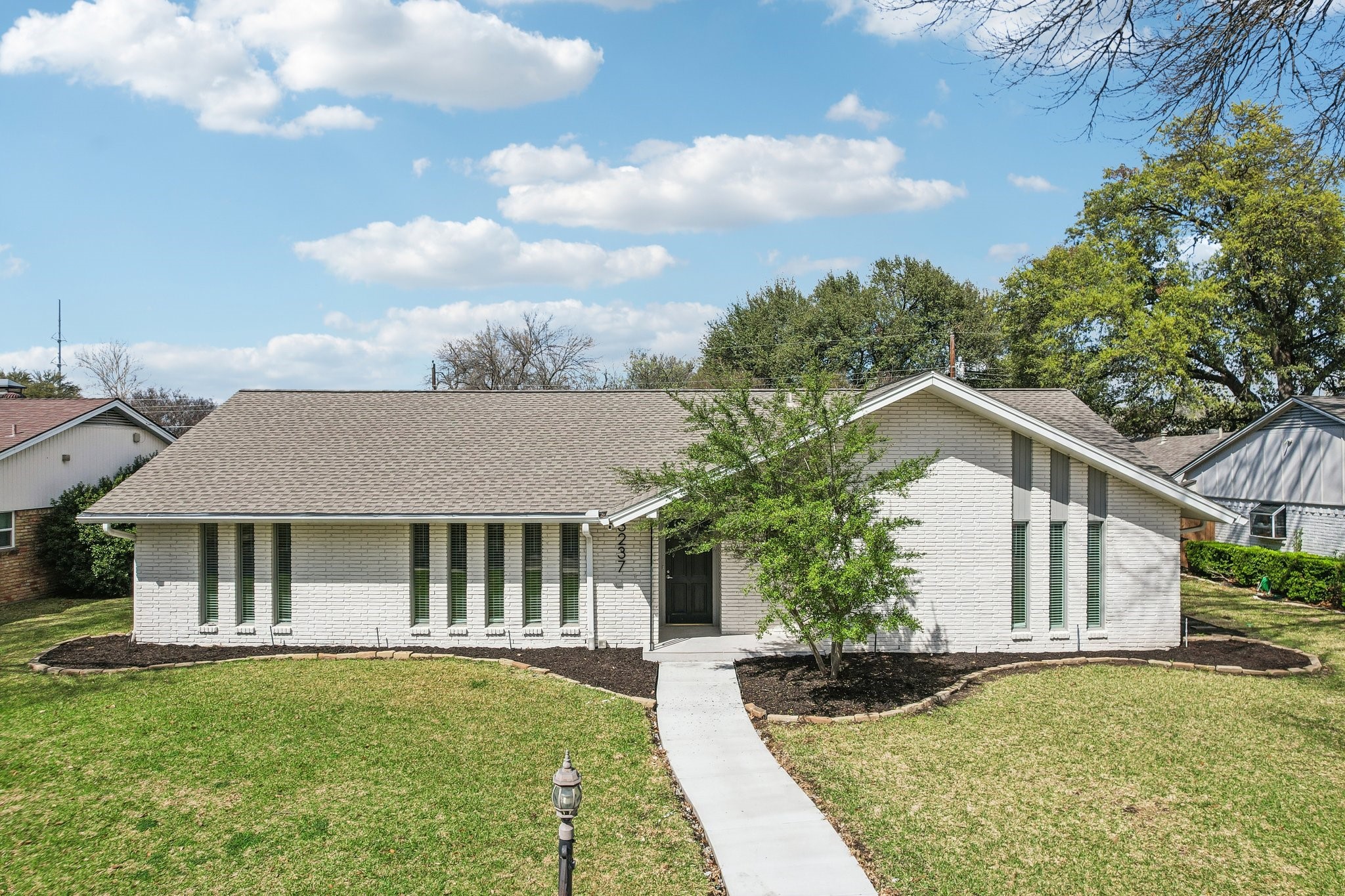 3237 Timberview Road Dallas TX 75229