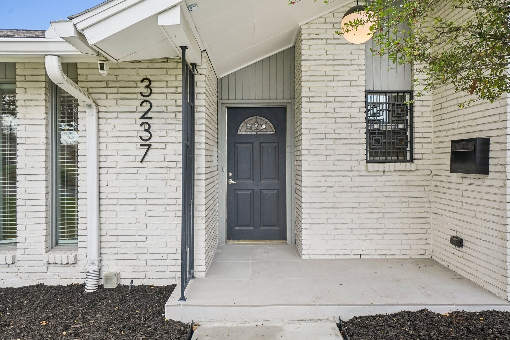 3237 Timberview Road Dallas TX 75229