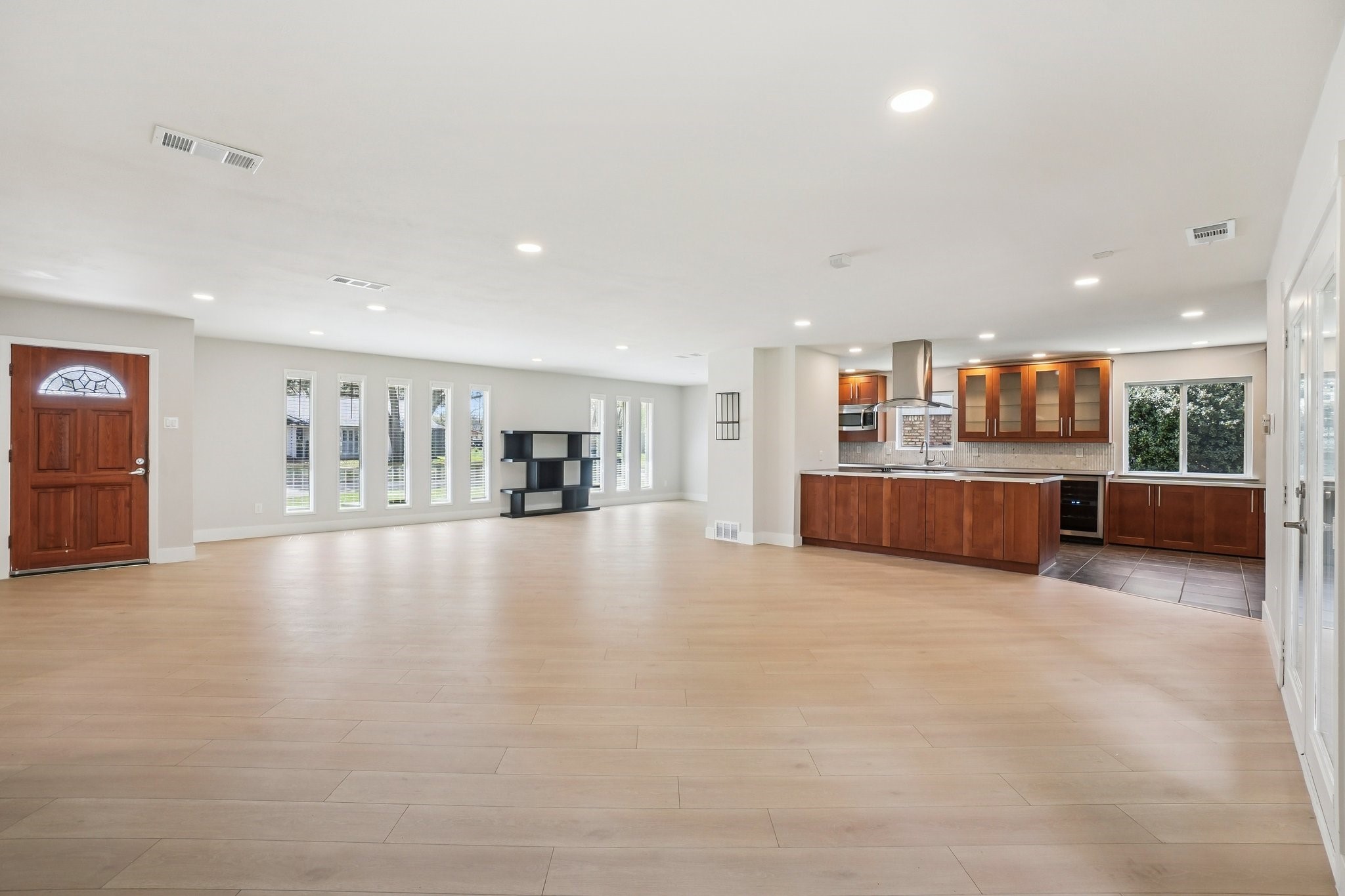 3237 Timberview Road Dallas TX 75229