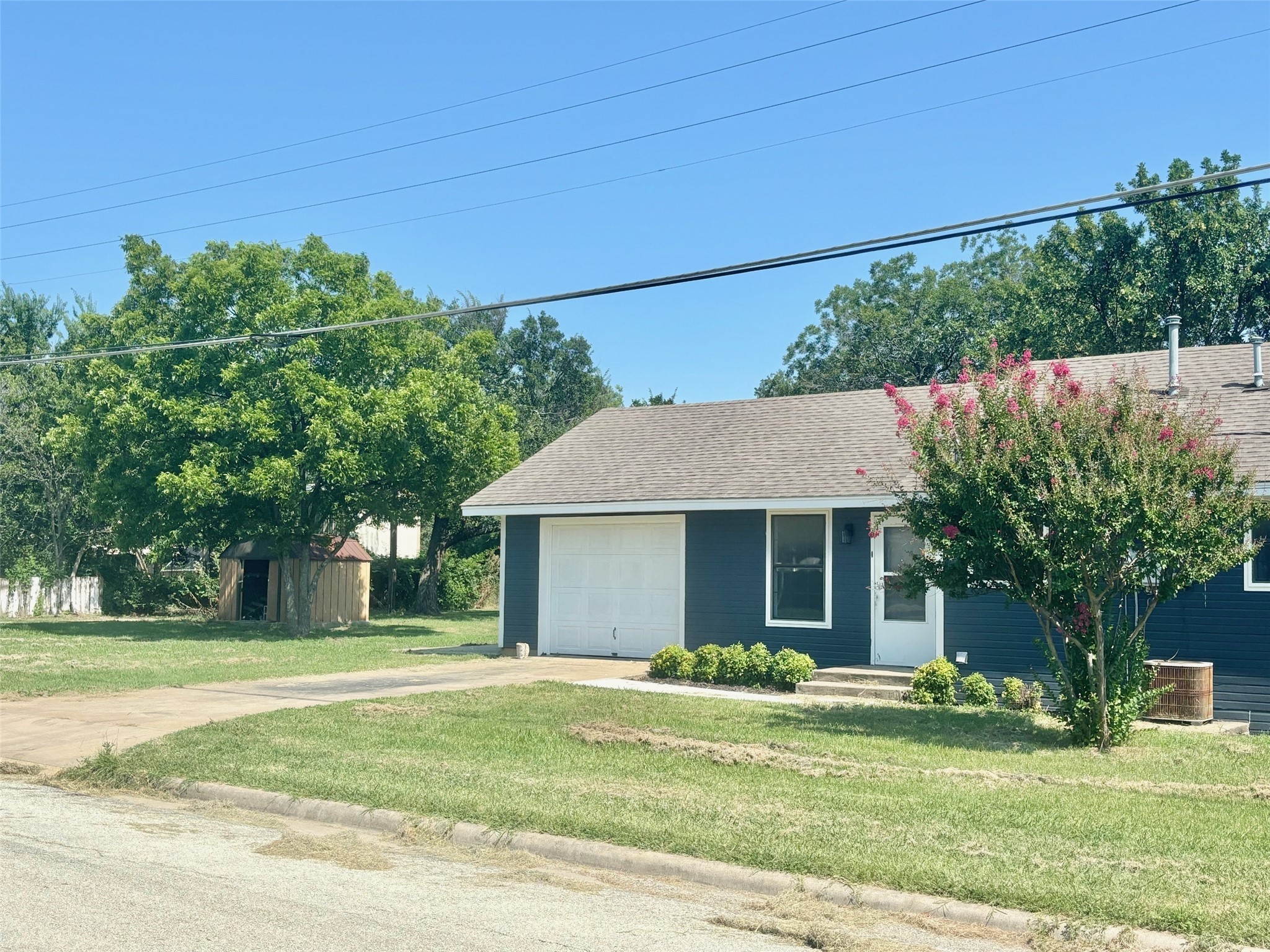 201 Decatur Street Nocona TX 76255