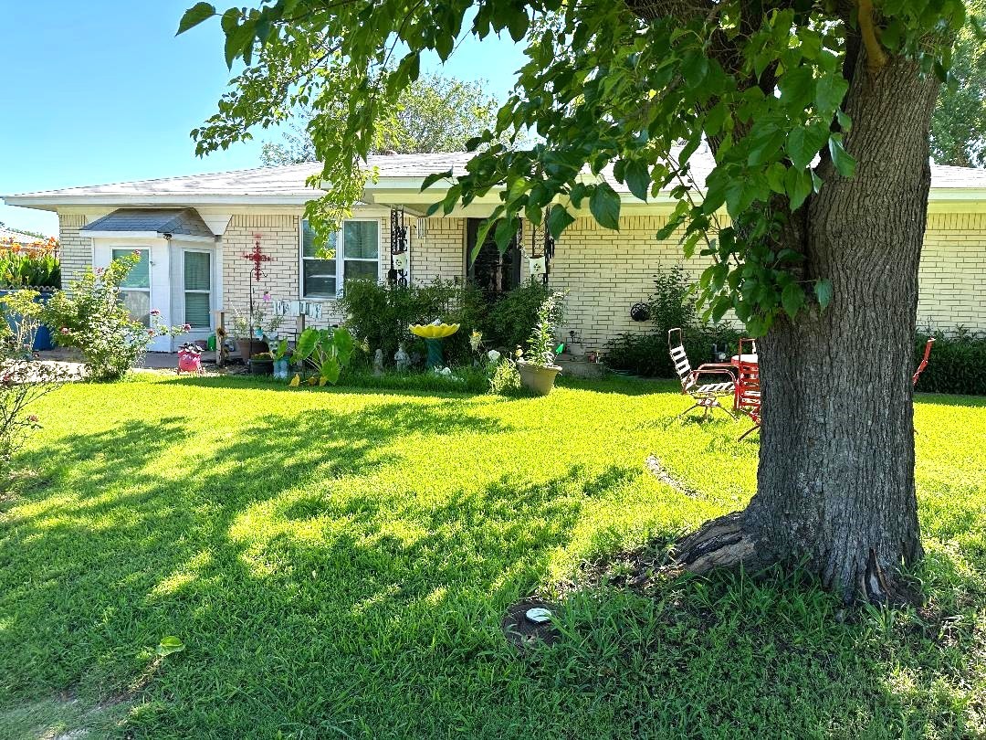 507 S Colorado Street Whitney TX 76692