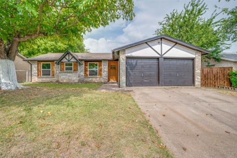 1411 Oakbrook Street Lancaster TX 75134