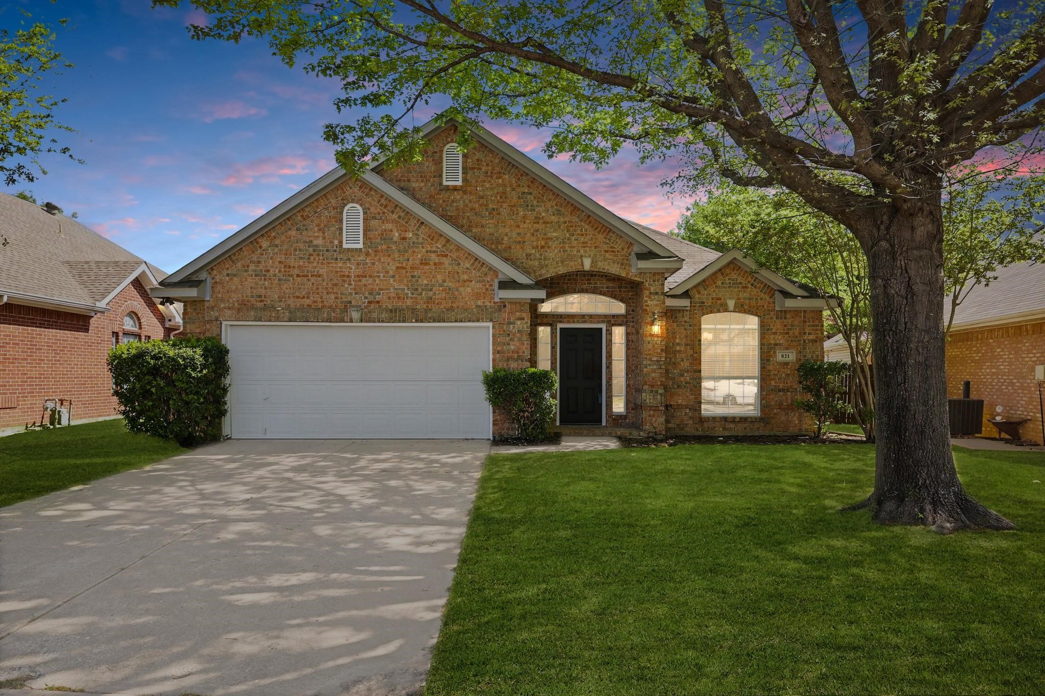 821 Pinnacle Circle Lewisville TX 75077