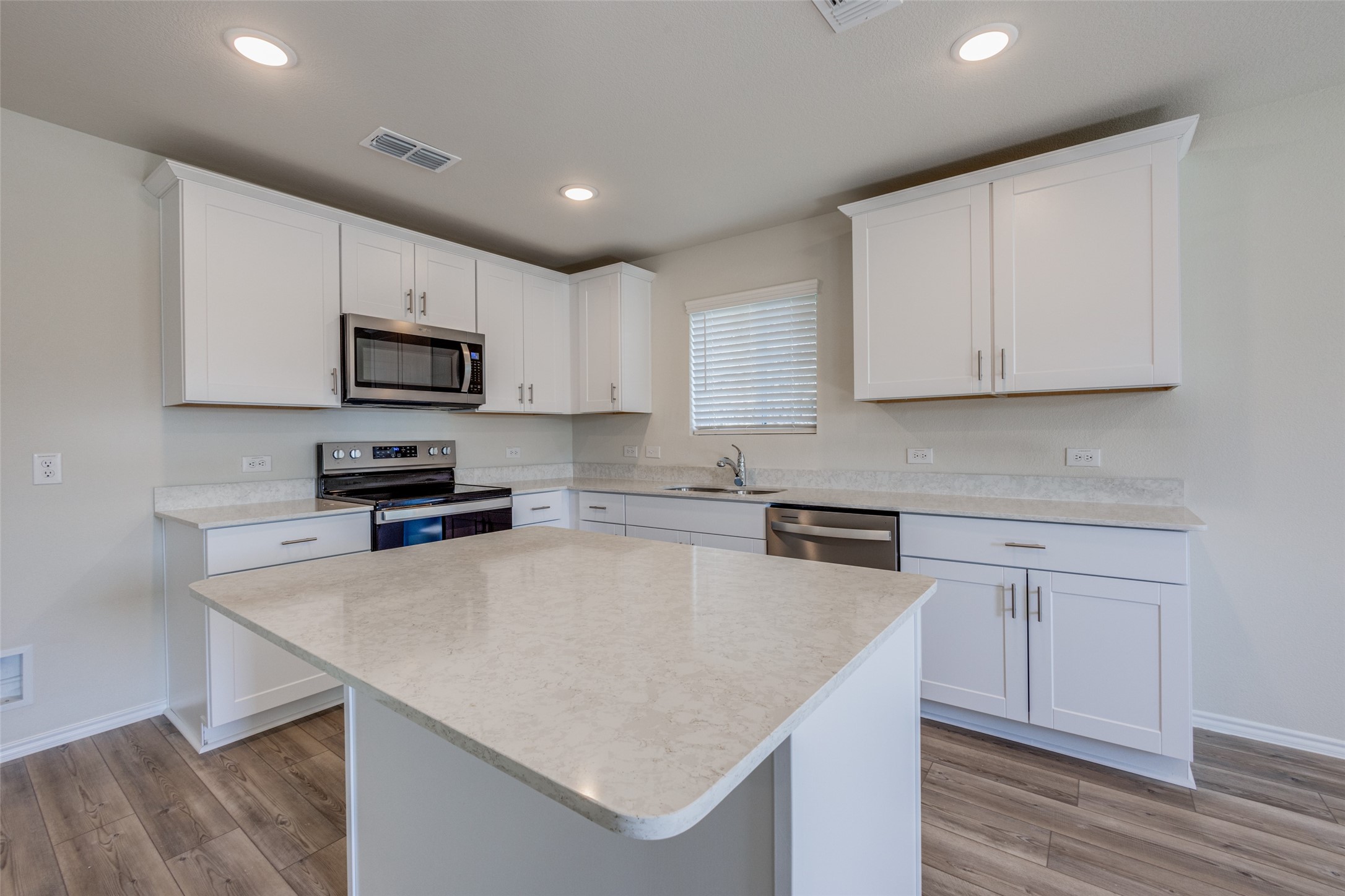 877 Table Rock Street Princeton TX 75407