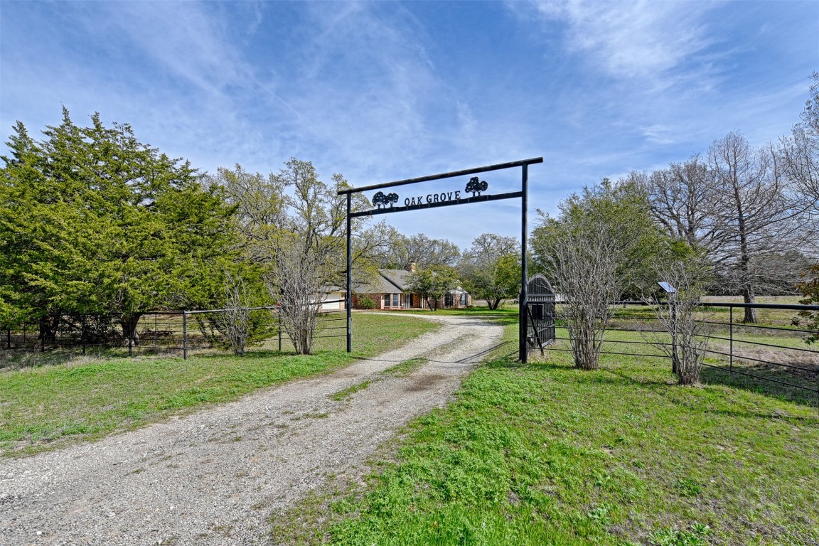 1458 Fm 3427 Greenville TX 75401