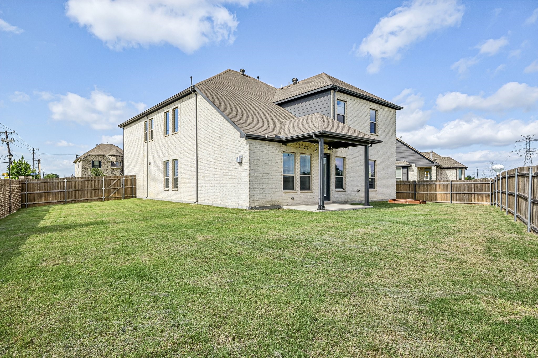 525 William Court Arlington TX 76002