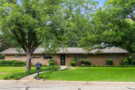 3509 3rd Street Brownwood TX 76801