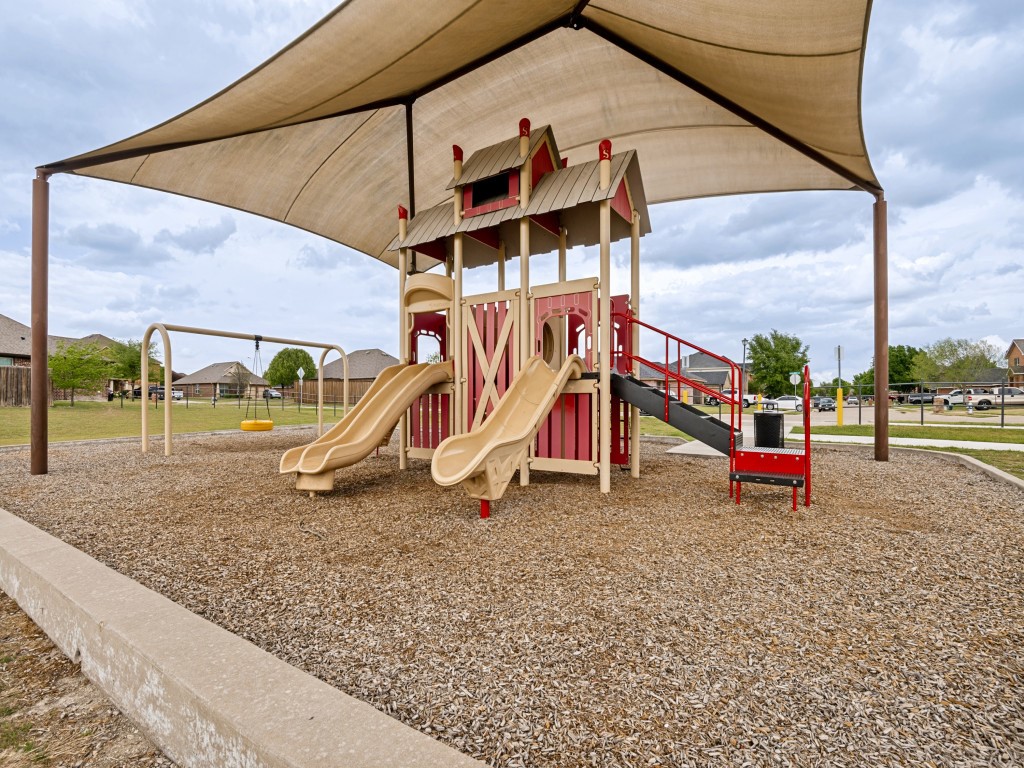 210 Silver Spur Drive Waxahachie TX 75165