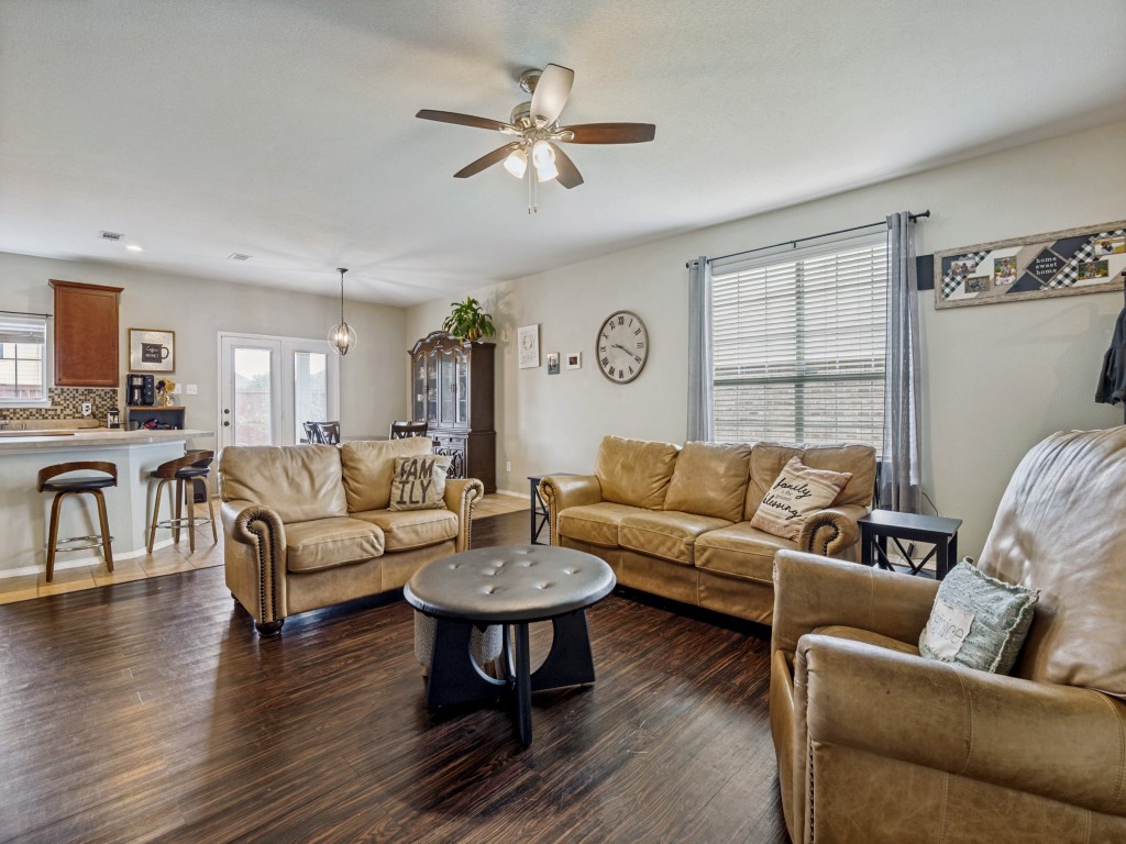 210 Silver Spur Drive Waxahachie TX 75165