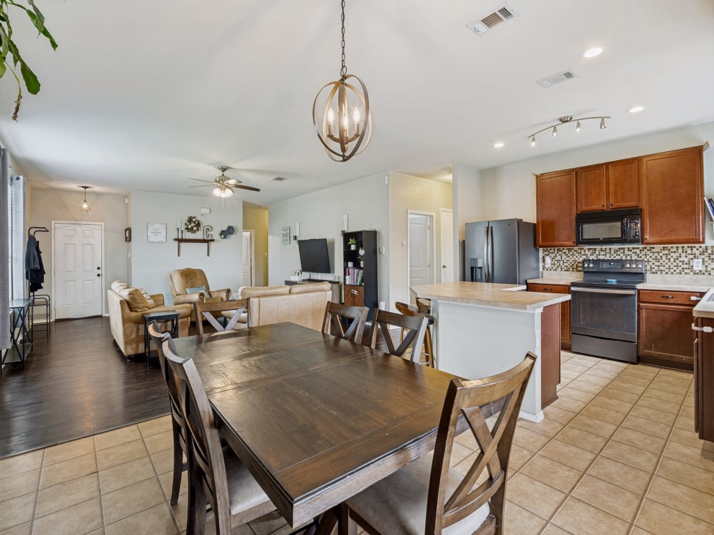 210 Silver Spur Drive Waxahachie TX 75165