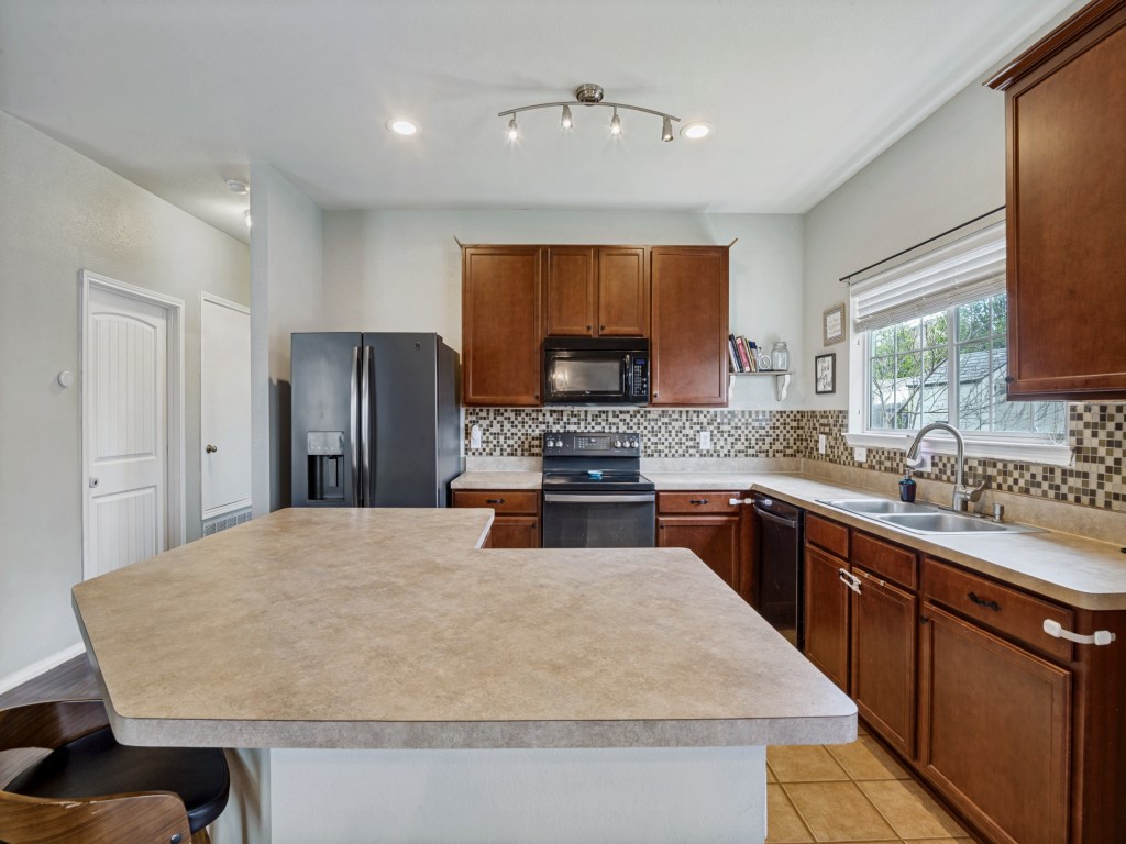 210 Silver Spur Drive Waxahachie TX 75165