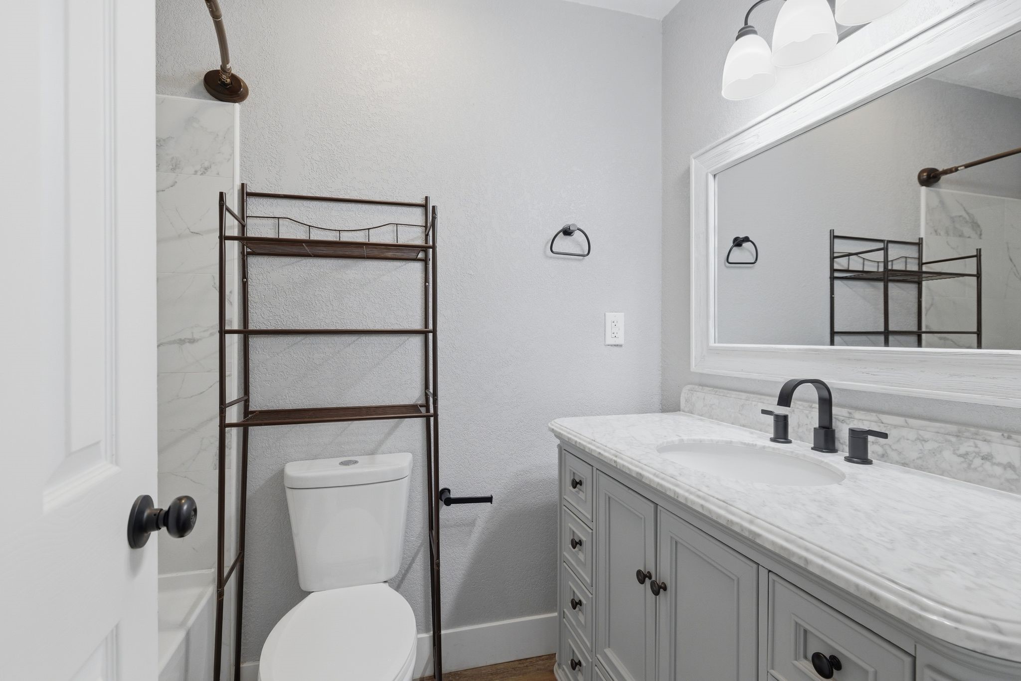 309 Kessler Drive Granbury TX 76048
