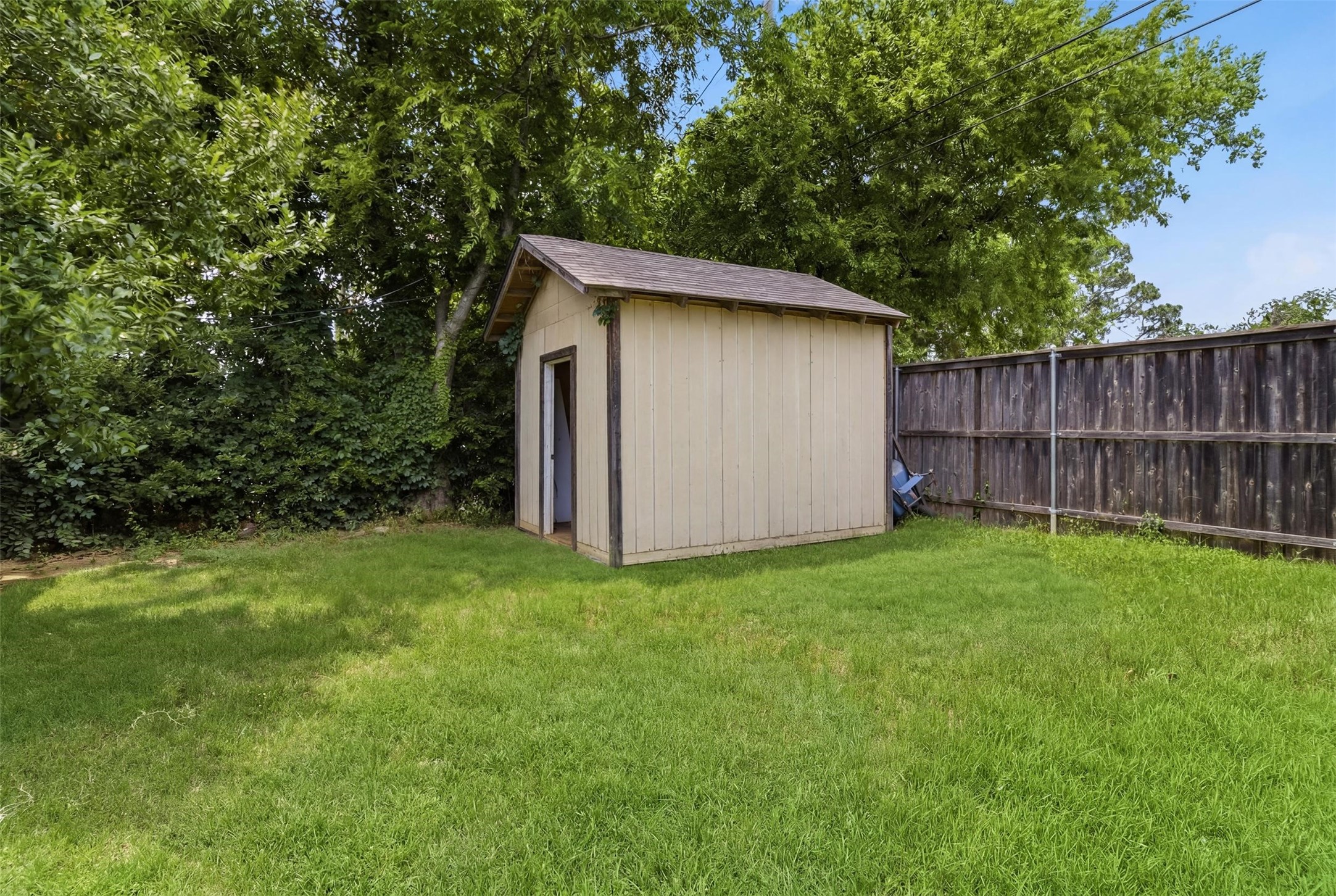 2729 Posey Drive Irving TX 75062