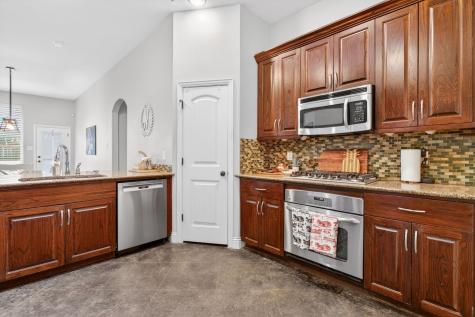 1227 Belle Meade Way Burleson TX 76028