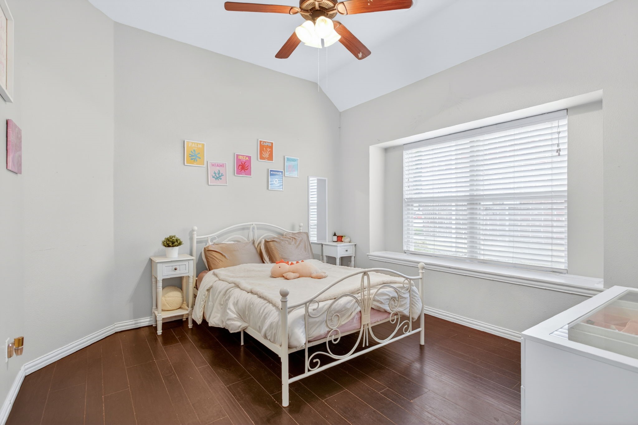 1227 Belle Meade Way Burleson TX 76028